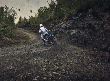 93586_26YM_XADV_SE_Location_Action_04_0066_ORIGINAL-min