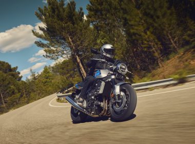 95501_26YM_CB1000F_Location_Action_04_0419_ORIGINAL