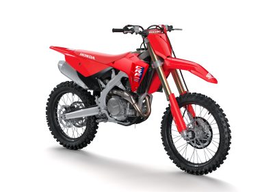 25YM_CRF450R_Studio_RFQ
